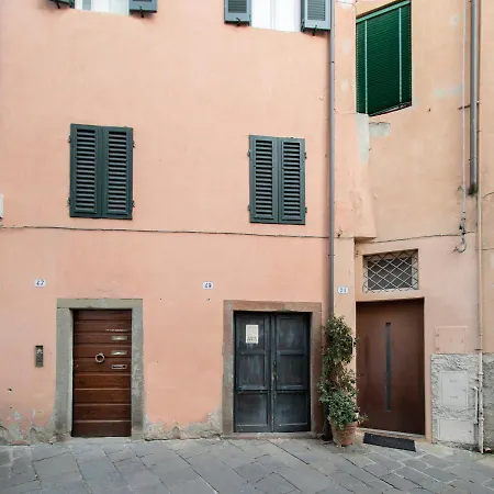 Sibilla Luxury Flat In Center Town